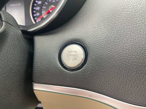 Used 2023 Kia Stinger GT-Line w/ Sun & Sound Package RWD image 16