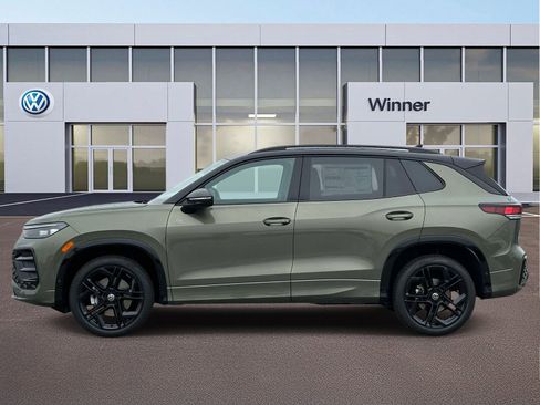 New 2026 Volkswagen Tiguan SE R-Line AWD/4WD image 2
