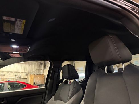 Used 2025 Toyota Tacoma TRD Off-Road image 25