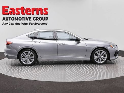 Used 2023 Acura TLX w/ Technology Package FWD image 4