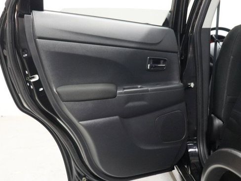 Used 2024 Mitsubishi Outlander Sport ES image 30