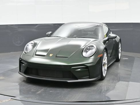 Certified 2026 Porsche 911 GT3 RWD image 12