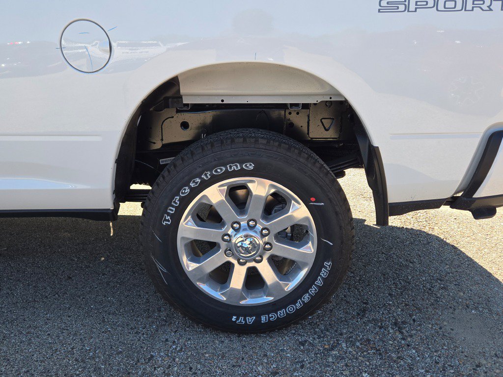 New 2026 RAM 3500 Big Horn AWD/4WD image 21