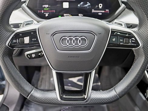 Used 2022 Audi e-tron GT Premium Plus w/ Performance Package image 13