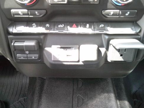 Used 2021 Chevrolet Silverado 1500 LT w/ All Star Edition Plus image 10