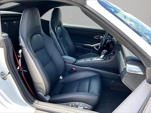 Used 2019 Porsche 911 Turbo AWD/4WD image 9