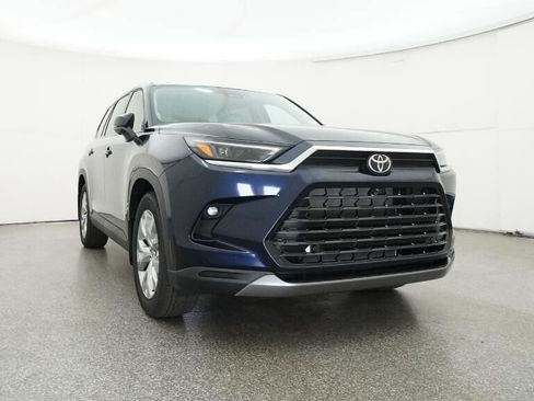 New 2026 Toyota Grand Highlander Limited image 30