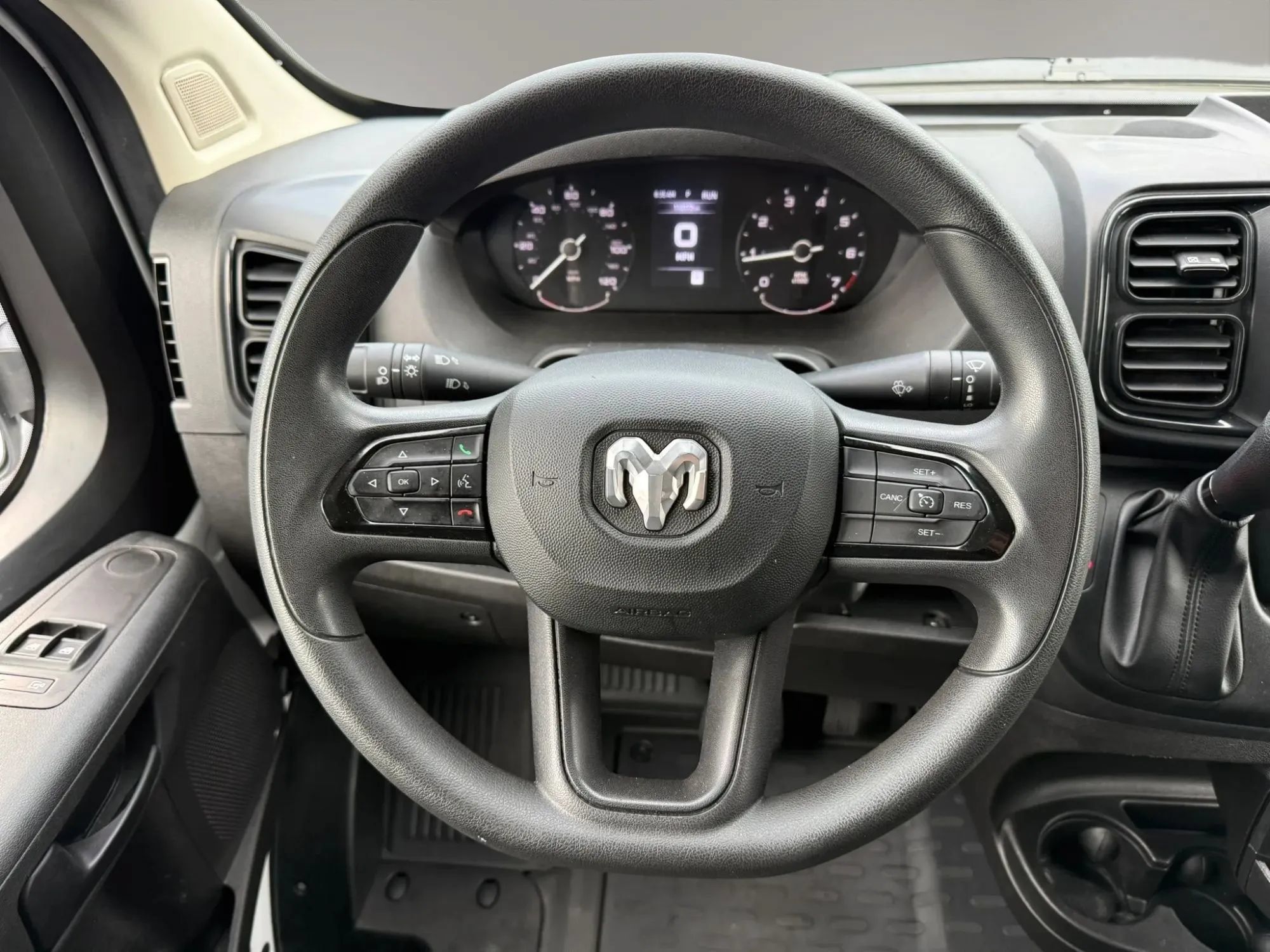 Used 2023 RAM ProMaster 1500 FWD image 15