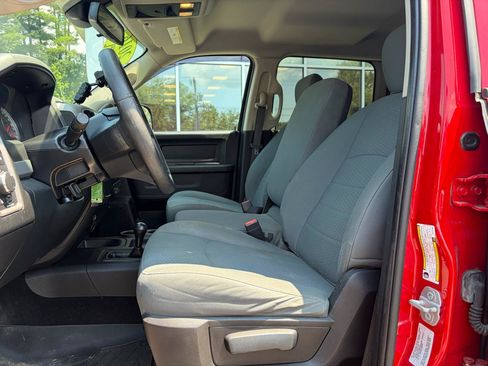 Used 2016 RAM 2500 Tradesman w/ Chrome Appearance Group AWD/4WD image 23