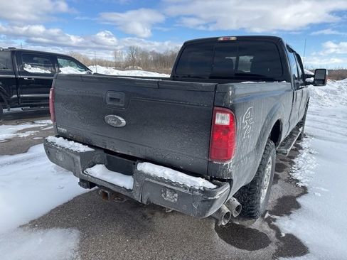 Used 2016 Ford F250 Lariat w/ Lariat Ultimate Package image 11