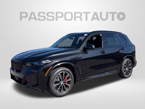 New 2026 BMW X5 xDrive40i w/ M Sport Package AWD/4WD image 1