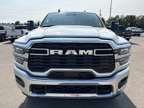 New 2026 RAM 2500 Tradesman AWD/4WD image 42