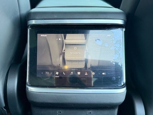 Used 2022 Tesla Model X image 52