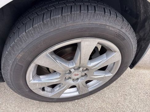 Used 2010 Cadillac SRX Performance image 6