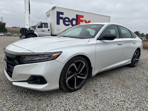 Used 2022 Honda Accord Sport image 1
