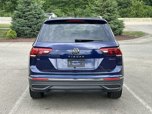 Used 2022 Volkswagen Tiguan SE AWD/4WD image 4