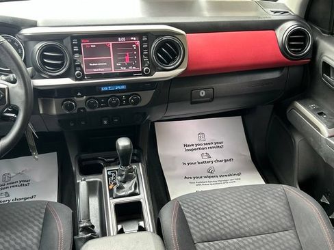 Used 2022 Toyota Tacoma SR5 w/ Technology Package AWD/4WD image 45