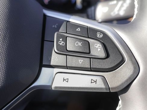 New 2026 Volkswagen Atlas SE image 25