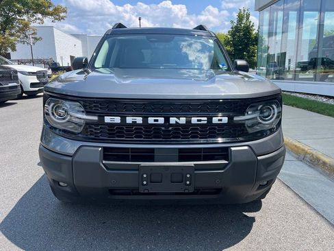 Certified 2025 Ford Bronco Sport Outer Banks w/ Outer Banks Tech Package+ AWD/4WD image 2