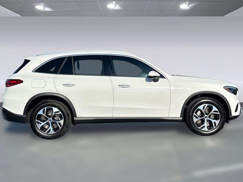Certified 2025 Mercedes-Benz GLC 350e 4MATIC image 7
