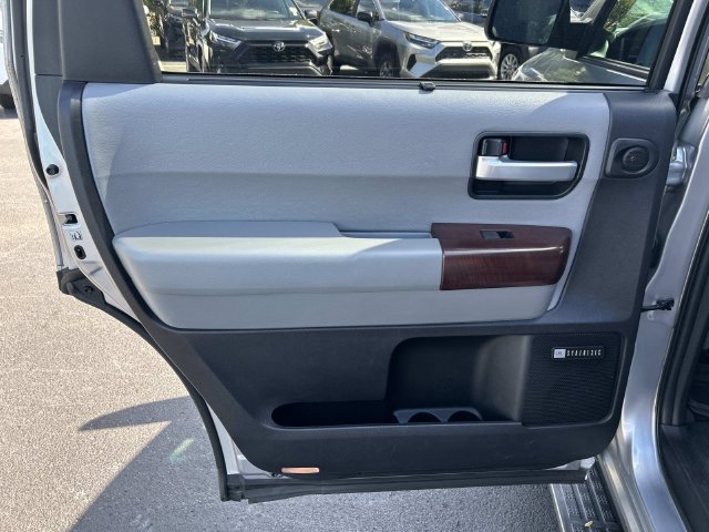 Used 2015 Toyota Sequoia Platinum AWD/4WD image 23
