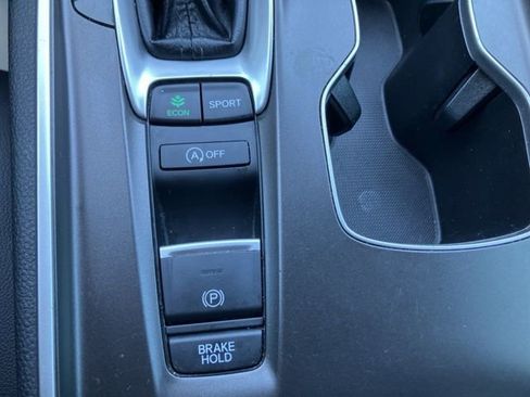 Certified 2022 Honda Accord Sport image 26