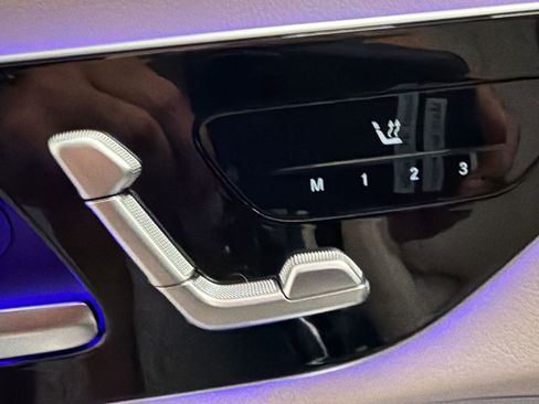 New 2026 Mercedes-Benz CLE 300 4MATIC Coupe image 18