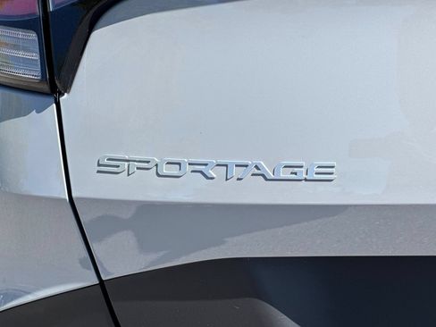 Used 2023 Kia Sportage X-Line w/ X-Line Premium Package AWD/4WD image 33