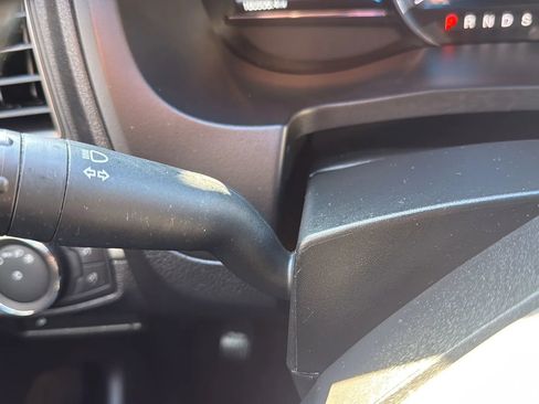 Used 2018 Ford Explorer XLT w/ Equipment Group 202A image 14