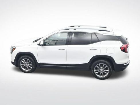 Used 2024 GMC Terrain SLT AWD/4WD image 31