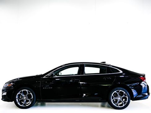 Used 2024 Chevrolet Malibu LT FWD image 5