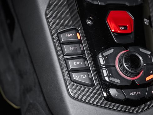 Used 2016 Lamborghini Aventador LP 750-4 Superveloce AWD/4WD image 52