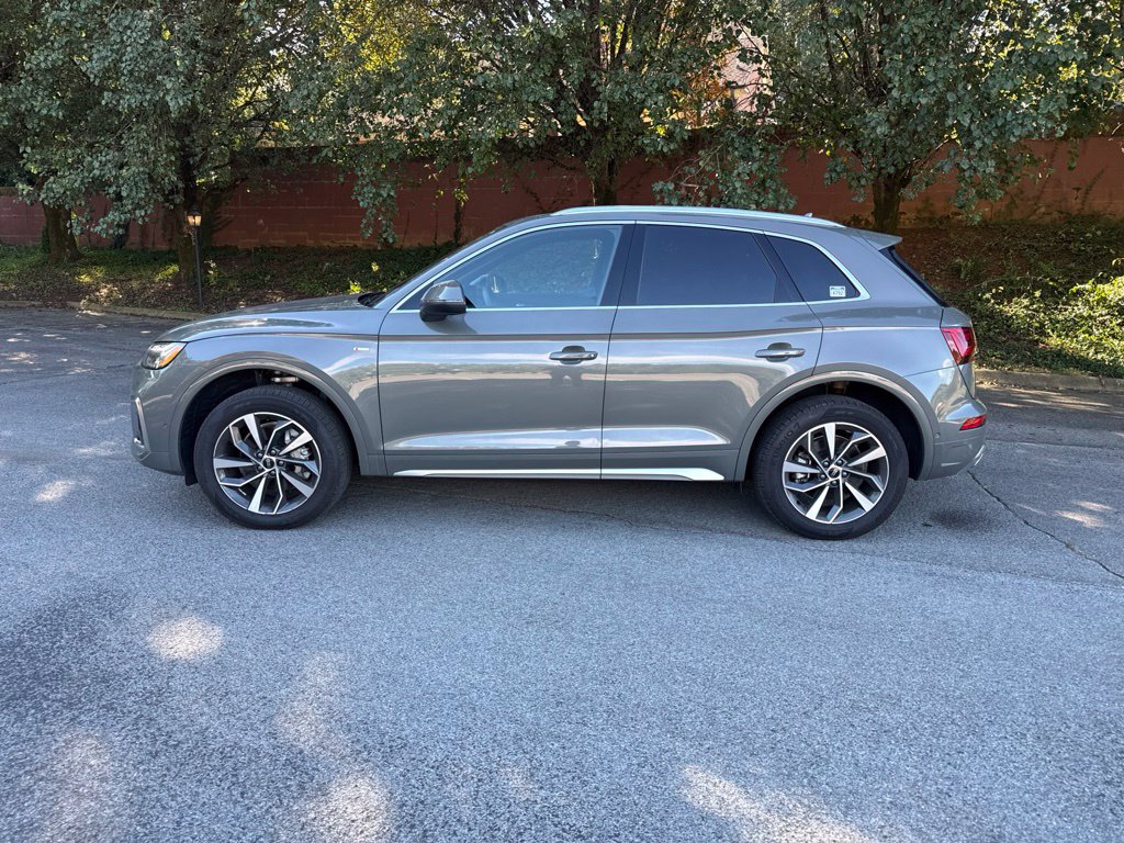 Used 2023 Audi Q5 2.0T Prestige w/ Prestige Package AWD/4WD image 9