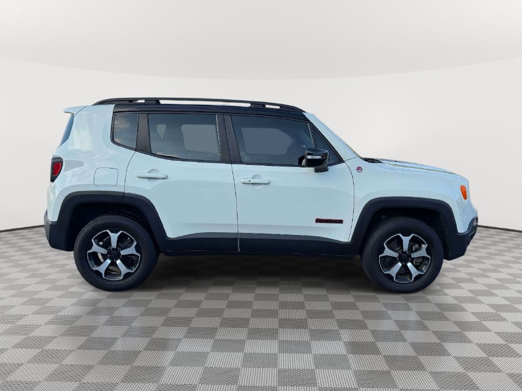 Used 2022 Jeep Renegade Trailhawk w/ Trailer Tow Group AWD/4WD image 8