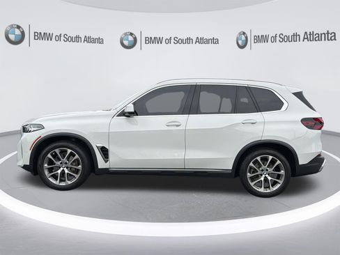Used 2024 BMW X5 sDrive40i RWD image 23