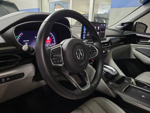 Used 2025 Acura MDX SH-AWD w/ Technology Package image 20