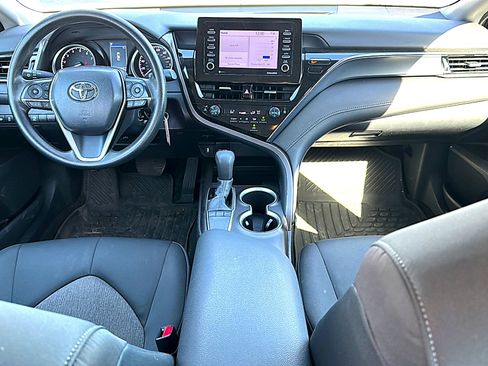 Used 2024 Toyota Camry LE image 20