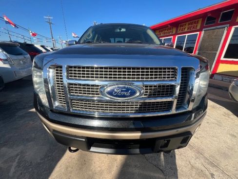 Used 2012 Ford F150 King Ranch image 2