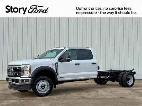 New 2026 Ford F550 4x4 Crew Cab image 1