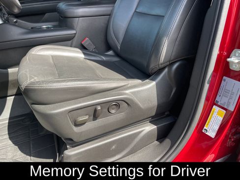 Used 2021 Chevrolet Tahoe LT image 14