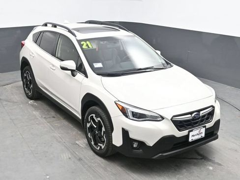 Used 2021 Subaru Crosstrek 2.5i Limited w/ Moonroof Package 2 AWD/4WD image 9