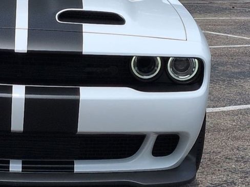 Used 2023 Dodge Challenger SRT Hellcat RWD image 9
