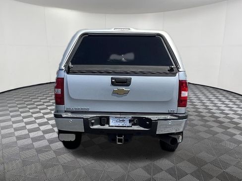 Used 2011 Chevrolet Silverado 3500 LTZ AWD/4WD image 5