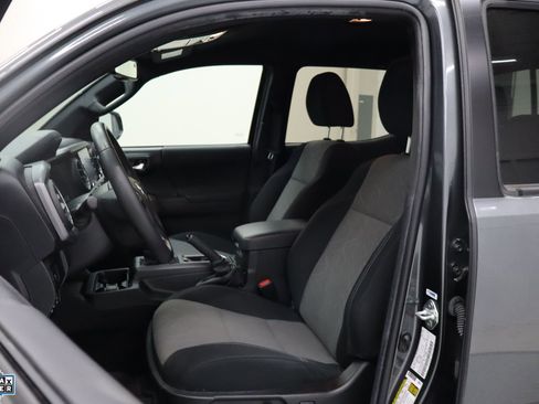 Used 2023 Toyota Tacoma TRD Sport AWD/4WD image 13