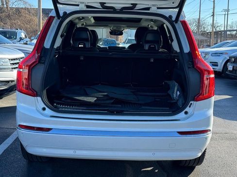 Certified 2024 Volvo XC90 B5 Plus w/ Protection Package Premier image 5