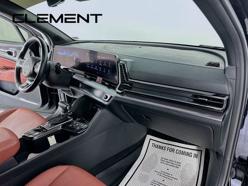 Used 2023 Kia Sportage SX image 34