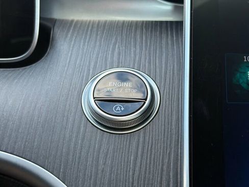 Certified 2023 Mercedes-Benz C 43 AMG 4MATIC Sedan image 27