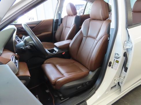 Used 2023 Subaru Legacy Touring XT AWD/4WD image 24