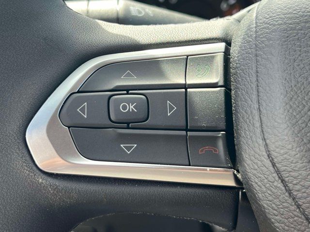 Used 2026 Jeep Compass Limited AWD/4WD image 21
