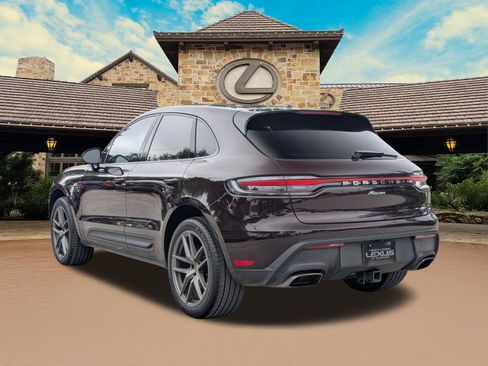 Used 2023 Porsche Macan Turbo AWD/4WD image 3
